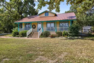 624 Alexander Rd, Stephenville, TX 76401 - Photo 2