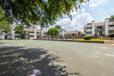 1900 Estrada Parkway, Irving, TX 75061 - Photo 2