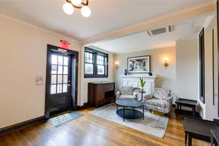 2837 Hemphill St, Fort Worth, TX 76110 - Photo 2