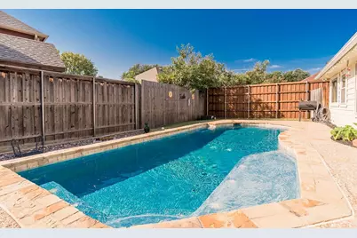 423 Clayton Street, Grand Prairie, TX 75052 - Photo 28