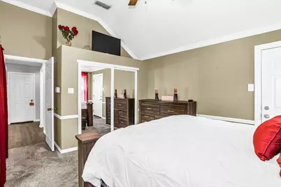 423 Clayton Street, Grand Prairie, TX 75052 - Photo 18