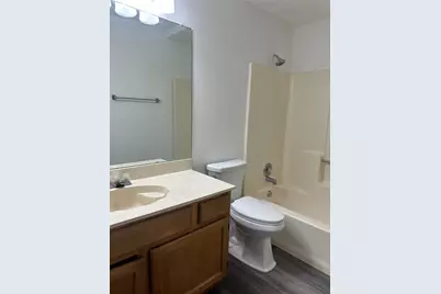 6737 Glenbrook Lane, Fort Worth, TX 76133 - Photo 4