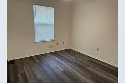 6737 Glenbrook Lane, Fort Worth, TX 76133 - Photo 6