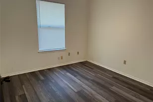 6737 Glenbrook Ln, Fort Worth, TX 76133 - Photo 6