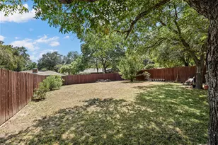 1203 Springbrook Cir, DeSoto, TX 75115 - Photo 26