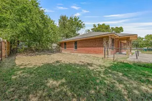 490 S Graham St, Stephenville, TX 76401 - Photo 14