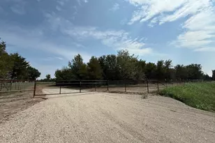 1039 Co Rd 4109, Greenville, TX 75401 - Photo 1