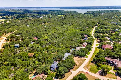 3904 Hidden Trail, Flower Mound, TX 75022 - Photo 2