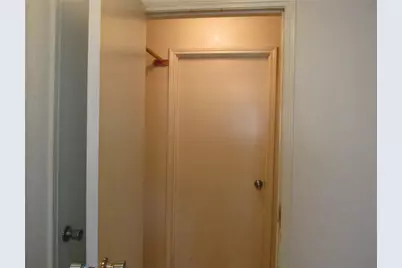 2614 Carrington Lane, Grand Prairie, TX 75052 - Photo 14