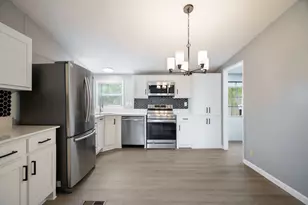 11573 Thistle Ln, Justin, TX 76247 - Photo 12