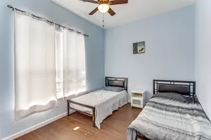 1000 Shadow Ln, Fort Worth, TX 76117 - Photo 10