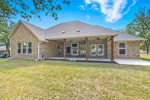 610 Doaks Dr, Runaway Bay, TX 76426 - Photo 28