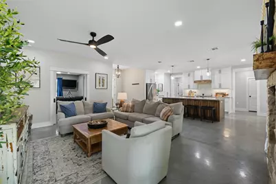 610 Doaks Drive, Runaway Bay, TX 76426 - Photo 6