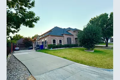 3009 Saint Lynda Drive, Mansfield, TX 76063 - Photo 2