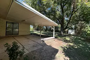 2624 Woodlawn Dr, Ennis, TX 75119 - Photo 24