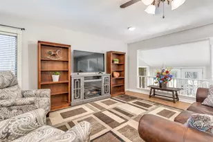 909 Coffield St, Bowie, TX 76230 - Photo 14