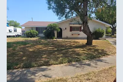 4726 Champions Drive, Corpus Christi, TX 78413 - Photo 1