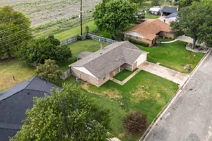 5708 Lynn St, Greenville, TX 75402 - Photo 6