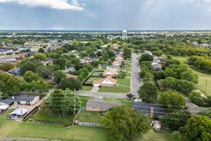 5708 Lynn St, Greenville, TX 75402 - Photo 2