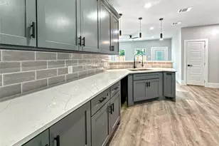 2130 Kathleen Ave, Dallas, TX 75216 - Photo 10