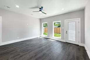 2130 Kathleen Ave, Dallas, TX 75216 - Photo 8