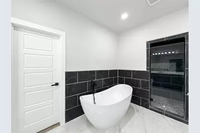 2130 Kathleen Avenue, Dallas, TX 75216 - Photo 28