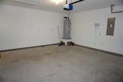 652 Autumnwood Way, Princeton, TX 75407 - Photo 32