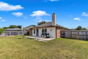 4505 Ashbury Ln, Mansfield, TX 76063 - Photo 4