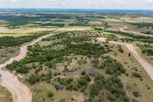1189 Hidden Mountain Dr, Glen Rose, TX 76690 - Photo 4