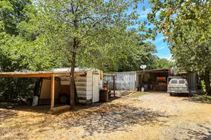 1700 Bennett Rd, Millsap, TX 76066 - Photo 34