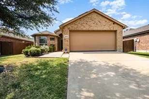 2008 Karsen Ln, Heartland, TX 75126 - Photo 1