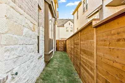 400 Somerville Drive, McKinney, TX 75071 - Photo 12