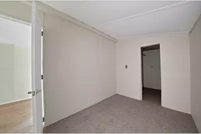 2916 E Briarwood Street, Granbury, TX 76048 - Photo 10