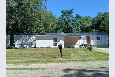 2916 E Briarwood Street, Granbury, TX 76048 - Photo 1