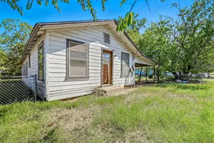 2311 2nd St, Mineral Wells, TX 76067 - Photo 22