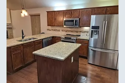 5322 Creek Court, Garland, TX 75043 - Photo 4