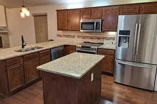 5322 Creek Ct, Garland, TX 75043 - Photo 4