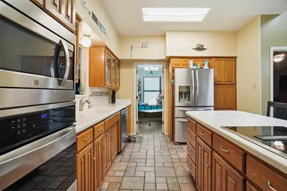 2609 Talisman Court, Bedford, TX 76021 - Photo 8