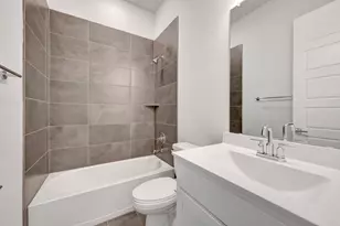 2075 Emerald Grove Dr, Arlington, TX 76005 - Photo 14