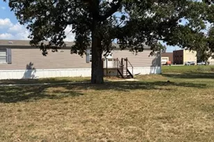 201 Pritchard Ln, Brock, TX 76087 - Photo 2