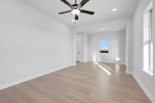 2085 Pine Grove Lane, Arlington, TX 76005 - Photo 10