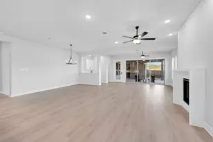 2085 Pine Grove Lane, Arlington, TX 76005 - Photo 20