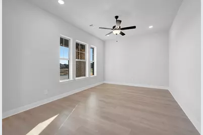 2085 Pine Grove Lane, Arlington, TX 76005 - Photo 8