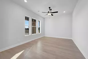 2085 Pine Grove Lane, Arlington, TX 76005 - Photo 8