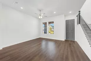 2204 Rolling Oaks Dr, Fort Worth, TX 76008 - Photo 6