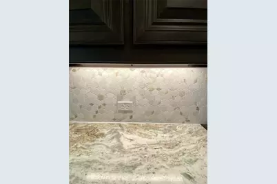 250 Devonshire Drive, Greenville, TX 75401 - Photo 10