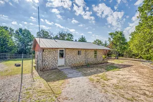 227 Lanier Rd, Forestburg, TX 76239 - Photo 30