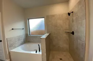 350 Devonshire Dr, Greenville, TX 75401 - Photo 24