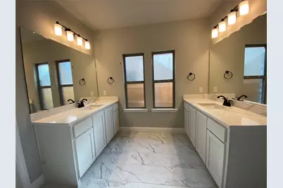 360 Devonshire Drive, Greenville, TX 75401 - Photo 20