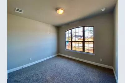 360 Devonshire Drive, Greenville, TX 75401 - Photo 4